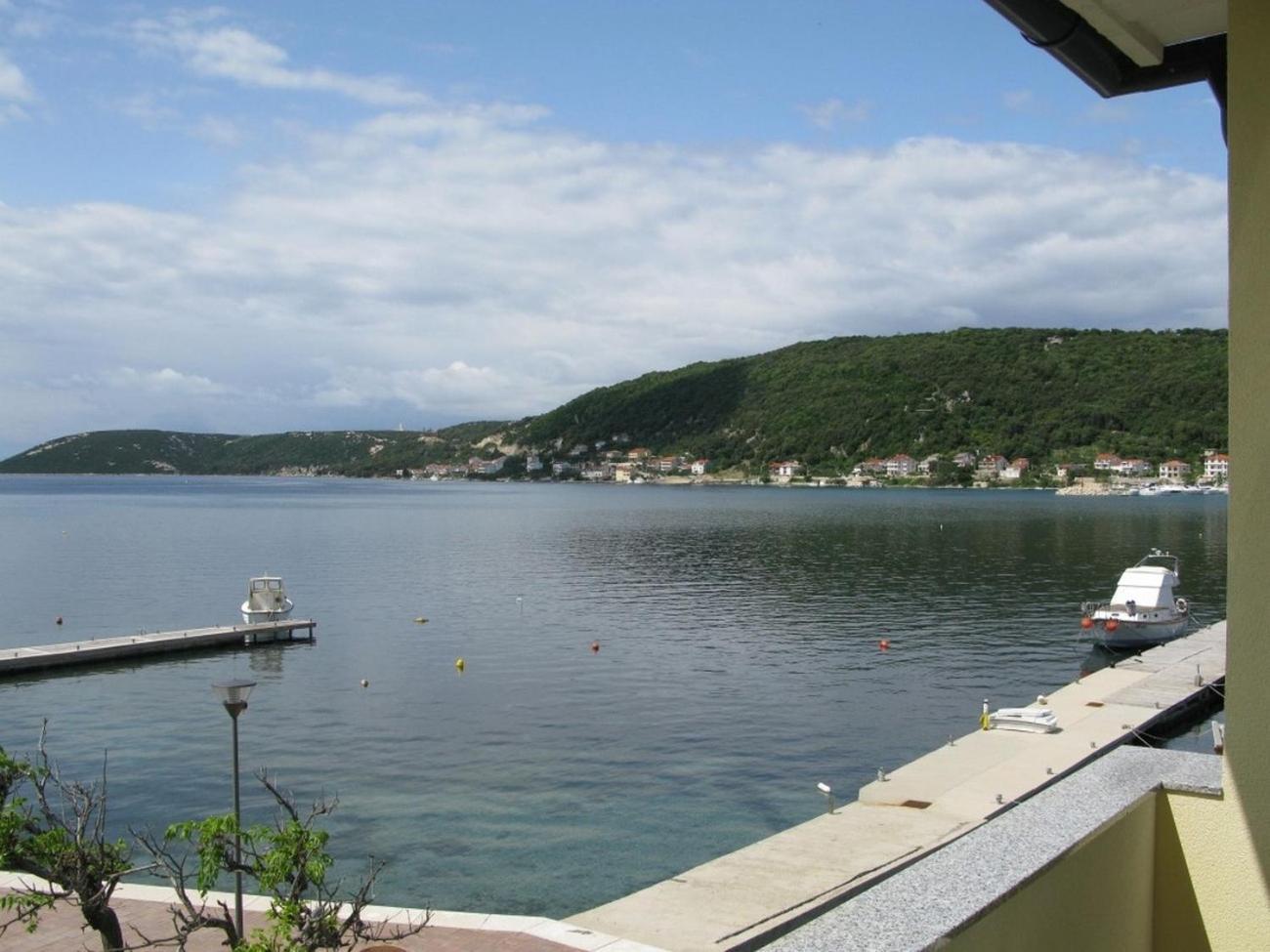 Apartments By The Sea Supetarska Draga - Donja, Rab - 11769 Екстер'єр фото